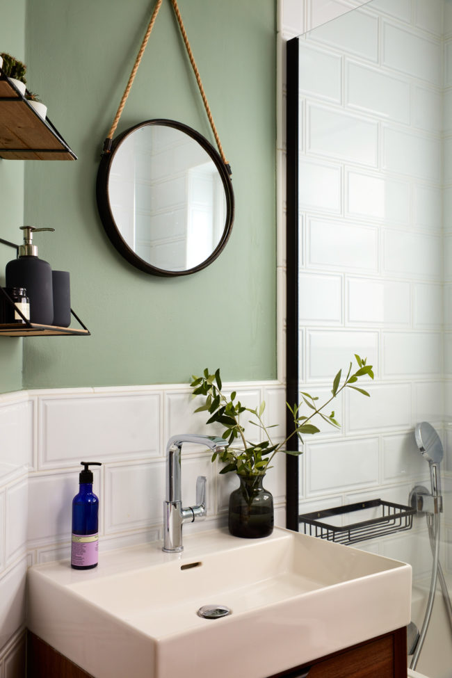 Interiors of refurbished south london appartment, bathroom