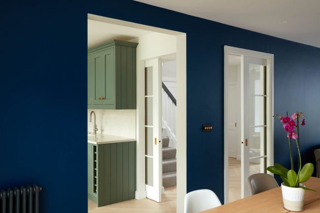interior of london refurbishment by XUL, kitchen diner