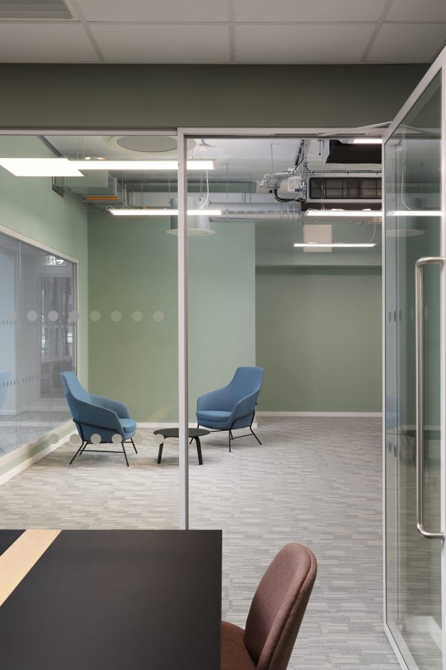 This was a Interior photography shoot for @tsunami_axis of Cambourne Park Science & Technology Campus their recent Office redesign project in Cambridge