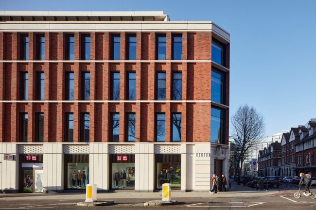 This was a lovely shoot for @dragonfly_pr_uk of various locations in London Featuring blinds #Soltec, no better way to spend a sunny spring day, This was London Fruit & Wool Exchange by @bennettsassocs