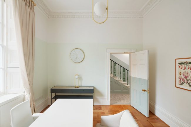 This was a really interesting shoot for @holtarchitecture of a Harley Street clinic that they made look very glamorous