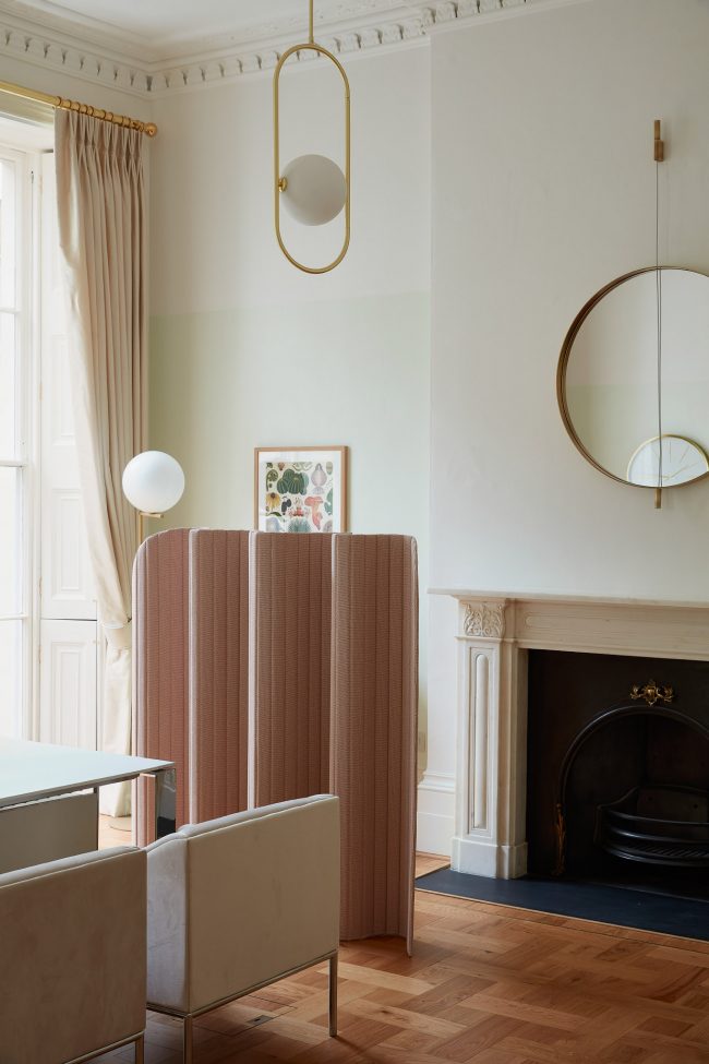 This was a really interesting shoot for @holtarchitecture of a Harley Street clinic that they made look very glamorous