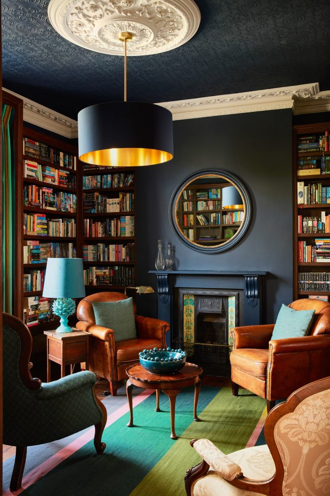 The was a lovely shoot for @robertrhodesarchitecture, colour consultant Helen Harlow or Paintbox
