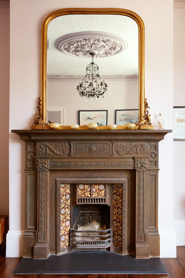 The was a lovely shoot for @robertrhodesarchitecture, colour consultant Helen Harlow or Paintbox