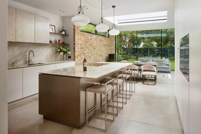 This was a lovely interiors shoot for @xularchitecture Kitchen by @laurennicholaskitchendesign