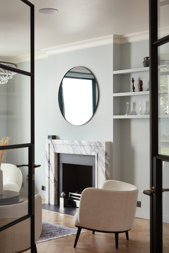 This was a lovely interiors shoot for @xularchitecture Kitchen by @laurennicholaskitchendesign