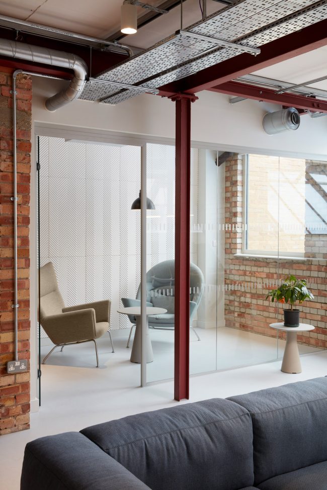 Commercial interiors shoot for _pacelab of recently refurbished office space in Covent Garden, Central London