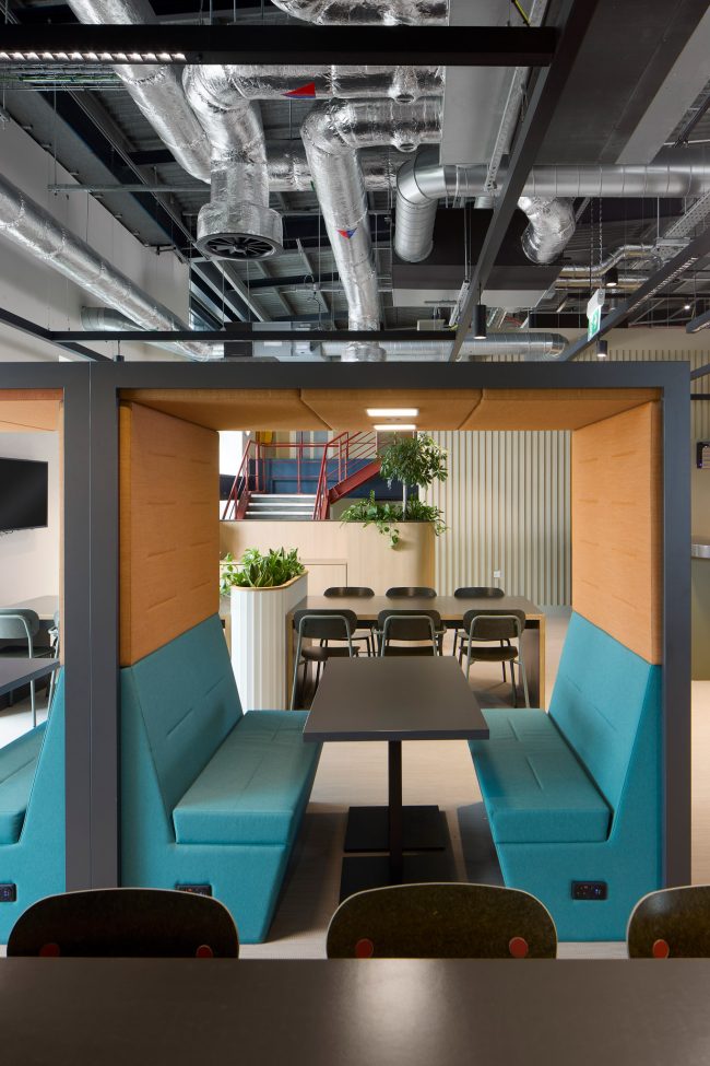 This was a Interior photography shoot for @tsunami_axis of Astra Zeneca in Macclesfield - Full day + Stylist their recent Office redesign project in Macclesfield