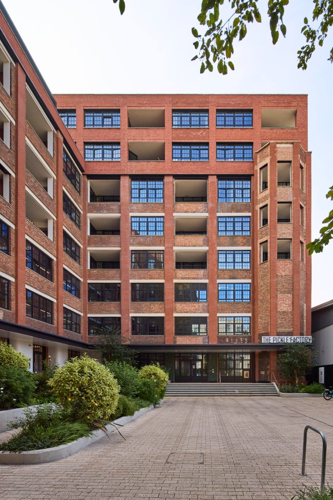 This was a shoot for @londonsquaredevelopments of Bermondsey Exteriors their recent project in South London