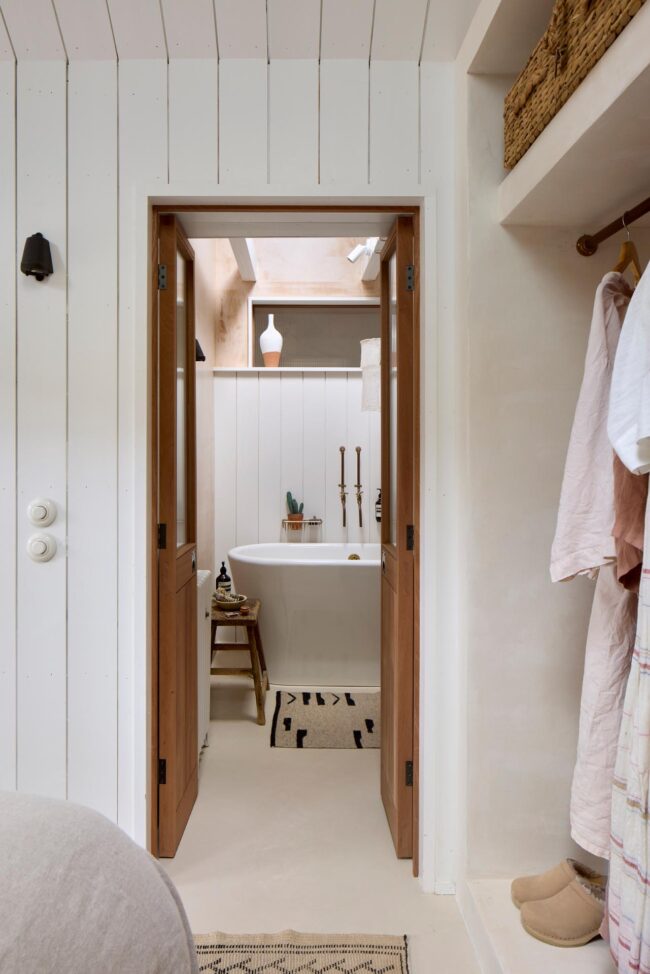 This was a shoot for @abicampbell_interior of Cambersands their recent project in Kent